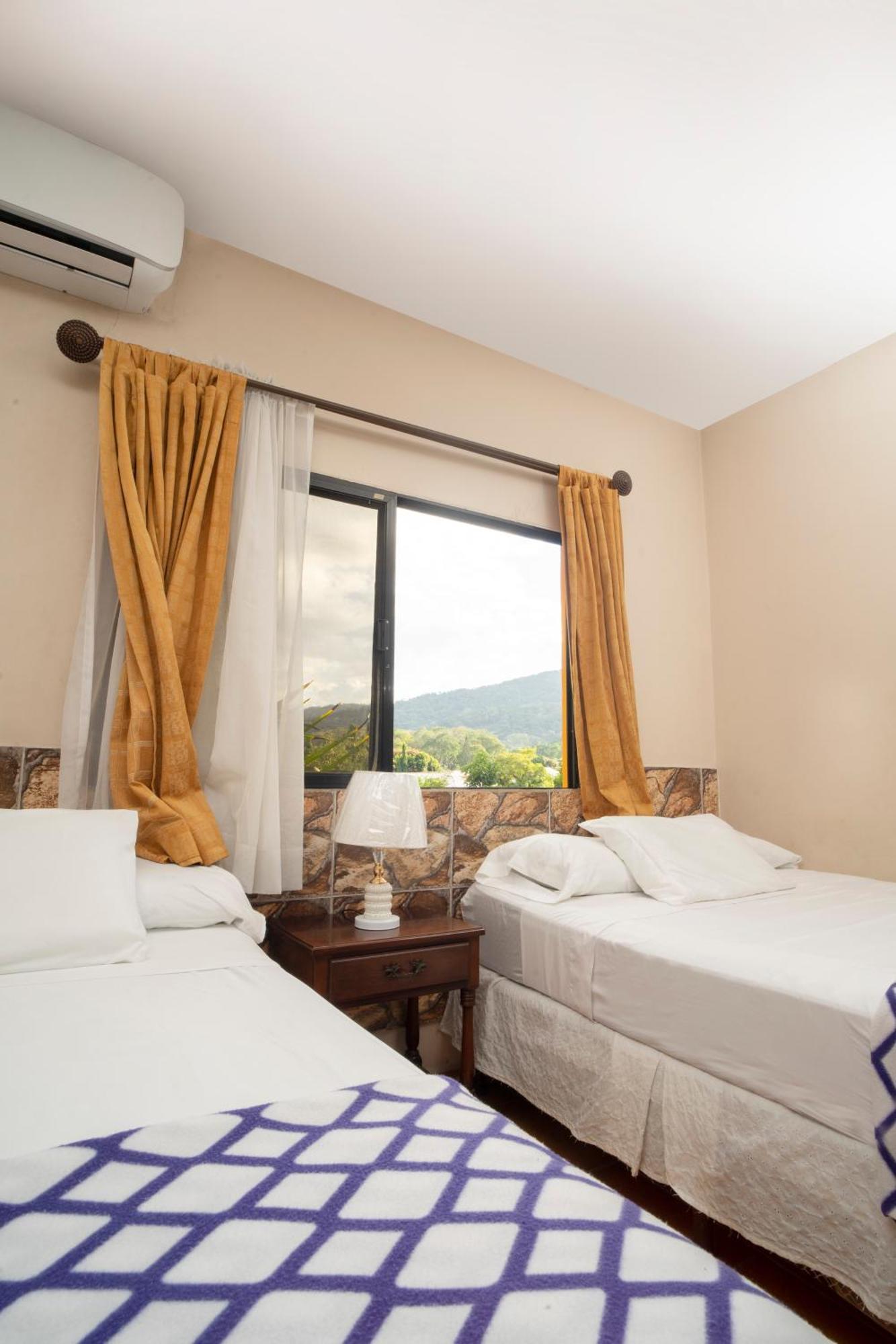 Apart Hotel La Trejo Σαν Πέδρο Σούλα Εξωτερικό φωτογραφία